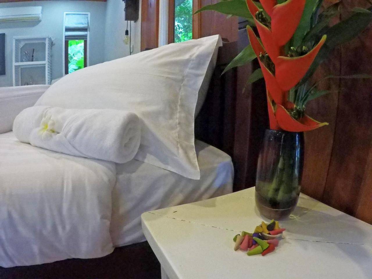 Dolphin Bay Beach Resort Ko Pha Ngan Zewnętrze zdjęcie